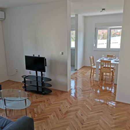 Ad Apartman Bileća Exteriör bild