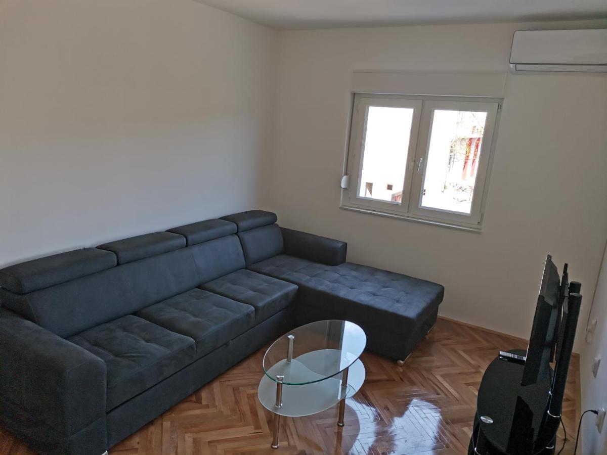 Ad Apartman Bileća Exteriör bild
