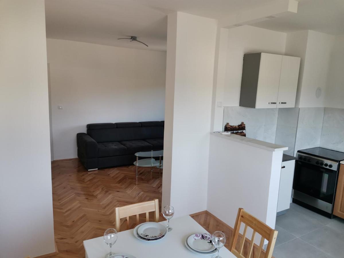 Ad Apartman Bileća Exteriör bild